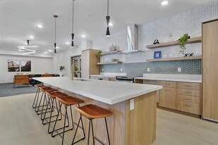 The Whitney in Salt Lake City, UT - Building Photo