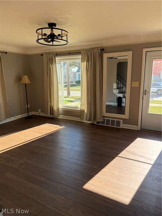 30401 Mildred Ave in Willowick, OH - Building Photo - Building Photo