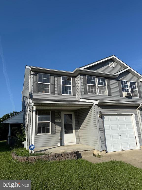 property at 1202 Rosegate Ct