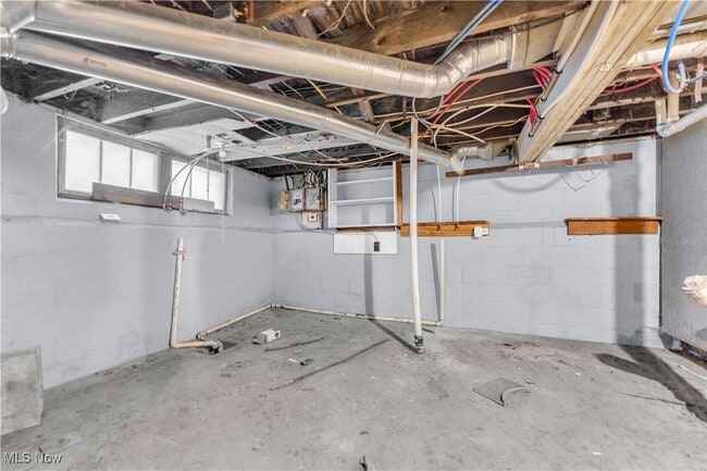 property at 4013 W 23rd St