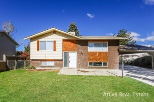 3748 W Lewisport Dr in West Jordan, UT - Building Photo