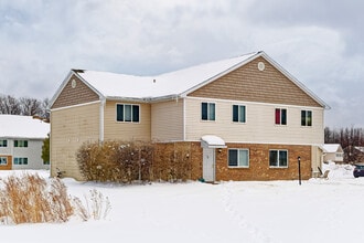 Williamson Orchard Estates II in Williamson, NY - Building Photo - Building Photo