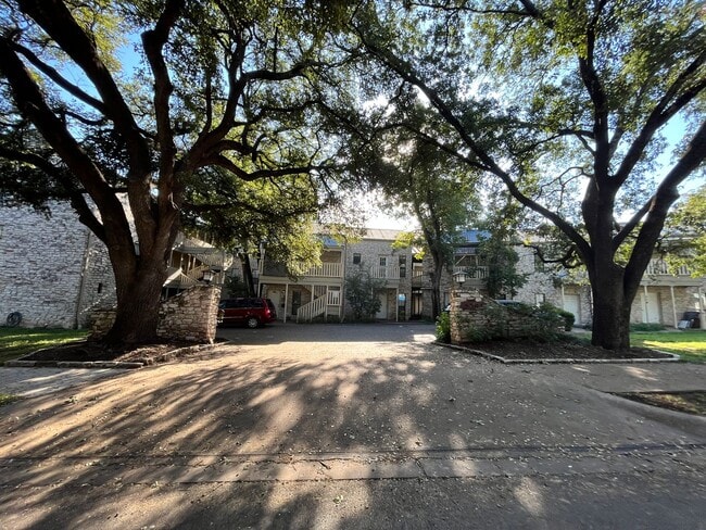 4401 Speedway in Austin, TX - Building Photo - Building Photo