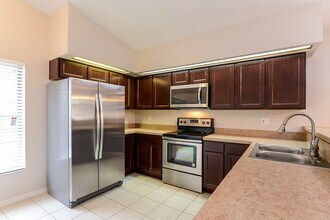 619 Butternut Pl in Lakeland, FL - Building Photo - Building Photo