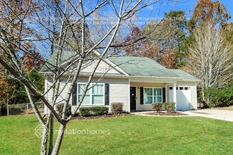 1326 Laurel Woods Dr in Gastonia, NC - Foto de edificio - Building Photo