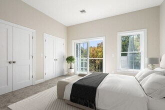 244 Main St-Unit -104 in Millis-Clicquot, MA - Building Photo - Building Photo