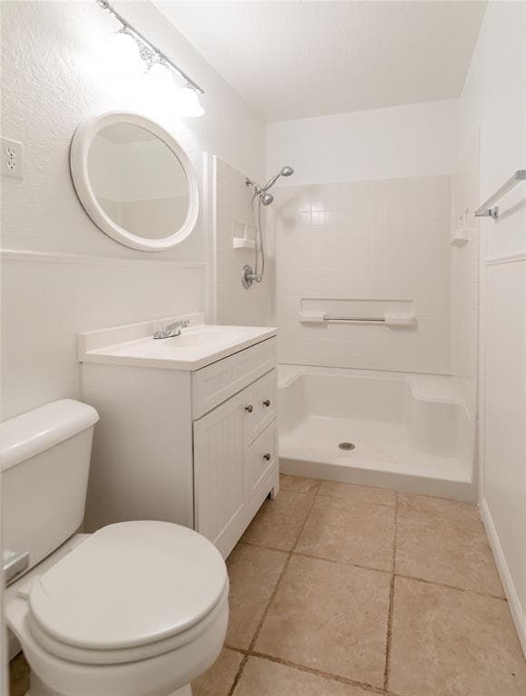 324 S Lester St in Elk City, OK - Building Photo - Building Photo