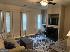 42506 Hollyhock Terrace in Ashburn, VA - Building Photo - Building Photo