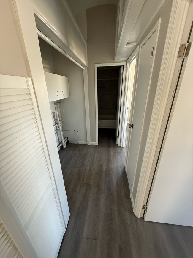 property at 904 E Gerhart St