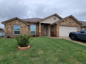 7205 American W in Killeen, TX - Building Photo