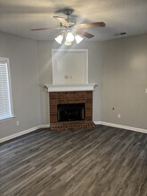 9150 Cinderhill Cove E in Memphis, TN - Building Photo - Building Photo