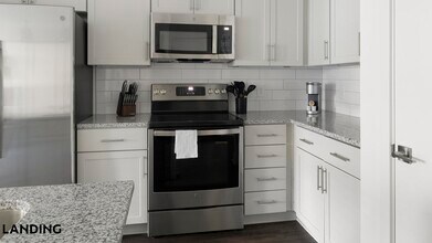 2110 Birkhall St in Raleigh, NC - Foto de edificio - Building Photo