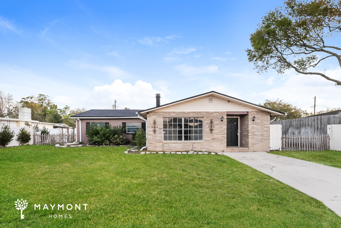 2430 Meadow Ln in Lakeland, FL - Building Photo