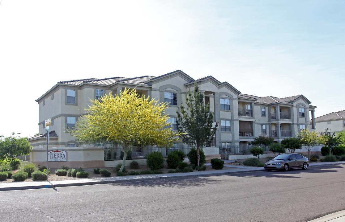 Tierra Antigua Apartments in Mesa, AZ - Foto de edificio