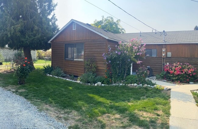 property at 523 N Markeson St