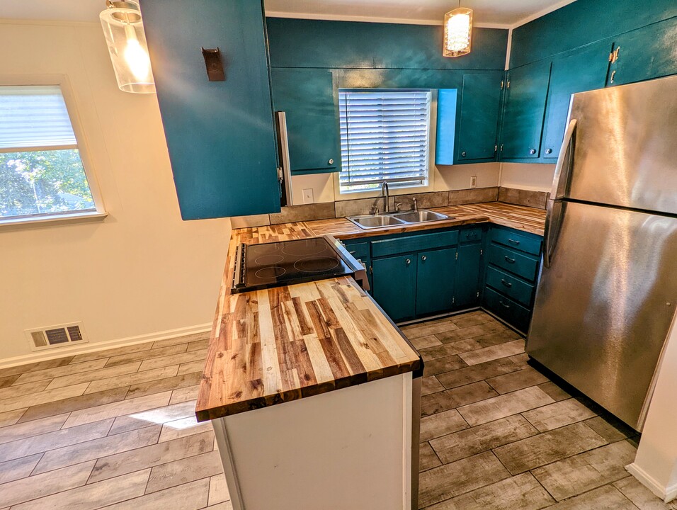 2940 Peek Rd NW in Atlanta, GA - Building Photo