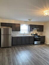 655 Crooks Ave, Unit 655 crooks Ave Clifton NJ in Clifton, NJ - Building Photo - Building Photo