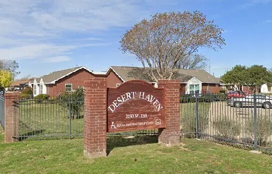 2250 W 15th St in Odessa, TX - Building Photo