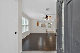 24011 Pinecreek Point in Spring, TX - Building Photo - Building Photo