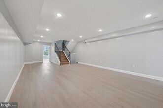 2405 Ridge Ave in Philadelphia, PA - Building Photo - Building Photo