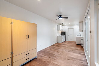 3520 69th Ave in Oakland, CA - Building Photo - Building Photo