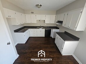 2497 Ayrshire Cove in Memphis, TN - Building Photo - Building Photo