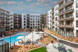 Bexley Chamblee in Chamblee, GA - Foto de edificio - Building Photo