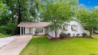 4587 Mimosa St in Baton Rouge, LA - Building Photo
