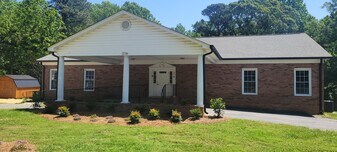 216 Legion Dr, Unit A in Stanley, NC - Building Photo