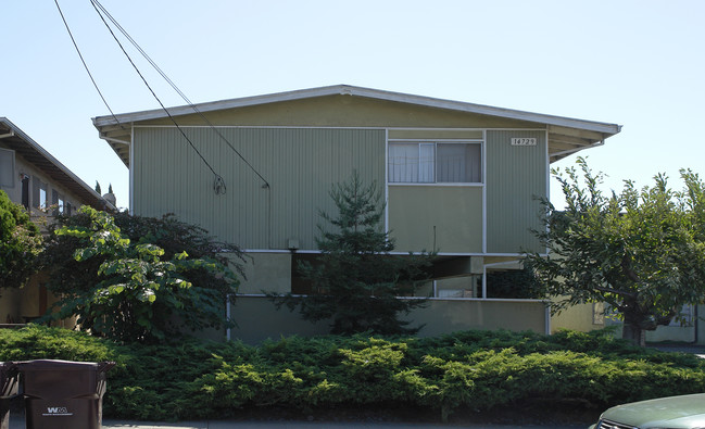 14729-14735 Martell Ave in San Leandro, CA - Foto de edificio - Building Photo