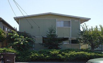 14729-14735 Martell Ave in San Leandro, CA - Building Photo - Building Photo