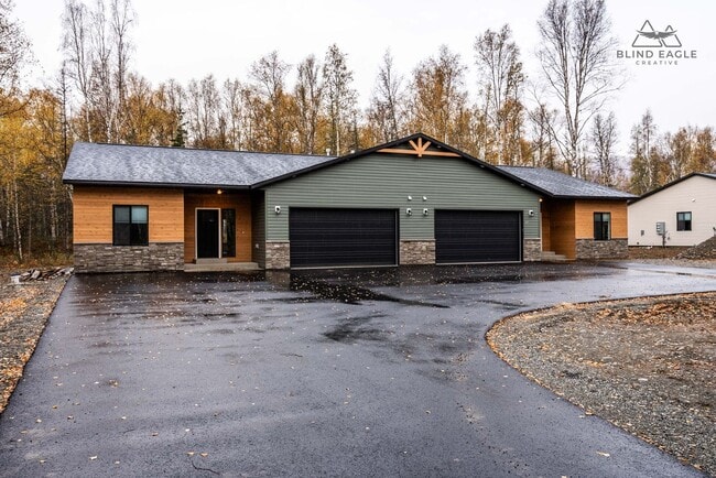 property at 7472 N Paw St