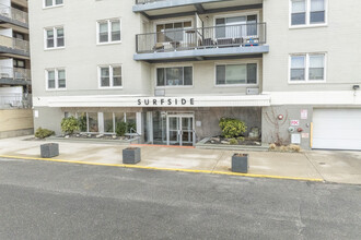 860 Shore Road in Long Beach, NY - Building Photo - Building Photo