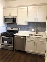 856 Ponce De Leon Ave NE in Atlanta, GA - Building Photo - Building Photo
