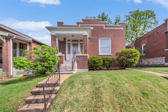 property at 5327 Neosho St