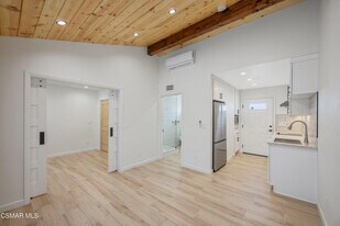 5540 Lake Lindero Dr in Agoura Hills, CA - Building Photo