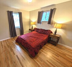 2275 S Acoma St in Denver, CO - Building Photo - Building Photo