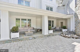 6329 Linway Terrace in McLean, VA - Building Photo - Building Photo