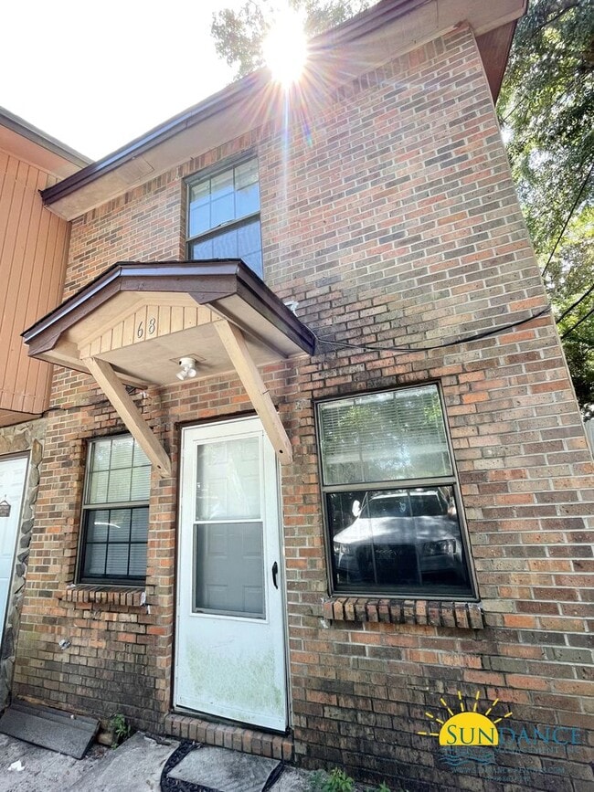 property at 400 Rhonda Kay Ct