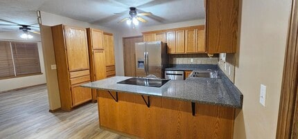 8660 Brookside Cir in Monett, MO - Building Photo - Building Photo