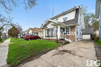 4120 Parrakeet Ave in Toledo, OH - Building Photo - Building Photo