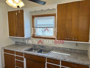 1917 S Duluth Ave in Sioux Falls, SD - Building Photo - Building Photo
