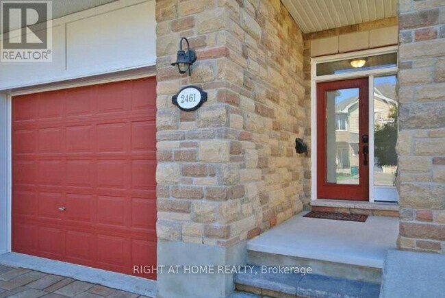 2461 Regatta Ave in Ottawa, ON - Building Photo - Building Photo