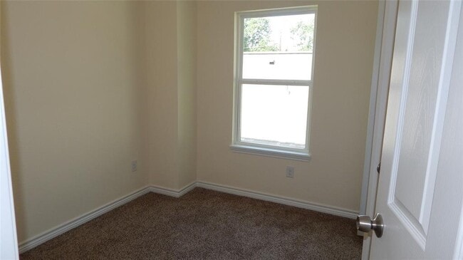 16602 Meadowcroft St in Montgomery, TX - Building Photo - Building Photo