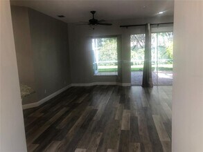 5120 Highbury Cir in Sarasota, FL - Building Photo - Building Photo