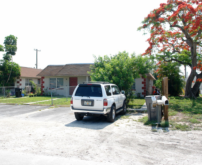 1214-1220 NW 6th Ave in Fort Lauderdale, FL - Building Photo - Building Photo