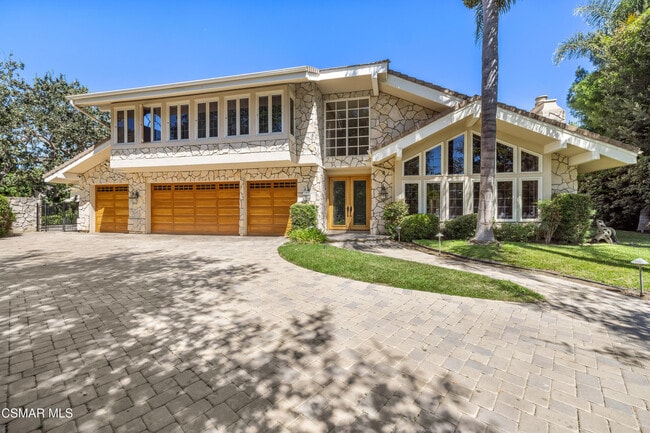 property at 1241 Canyon Rim Cir