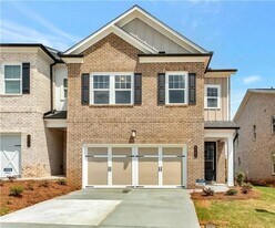 6290 Bracken Brown Dr in Alpharetta, GA - Building Photo