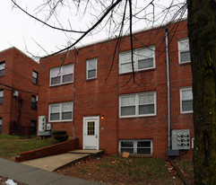 425 Burbank St SE Apartamentos