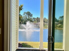 110 Fountain Pointe Ln, Unit 110 Fountain Pointe Lane in Myrtle Beach, SC - Building Photo